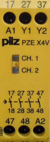 Pilz PZE X4V 2/24VDC 4n/o fix relais 774582