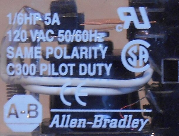Allen Bradley 700-HC24Z24 relay 24VDC 4PDT 5A