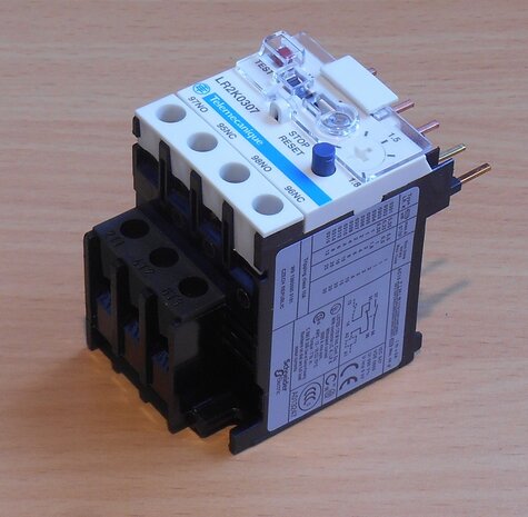 Telemecanique, Schneider Electric LR2K0307 thermal relay 1.2-1.8A 023 043