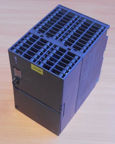 Siemens Simatic 6ES7 307-1EA00-0AA0 5 ampere power supply type PS307