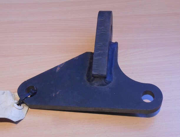 Hyster 1302248 bracket