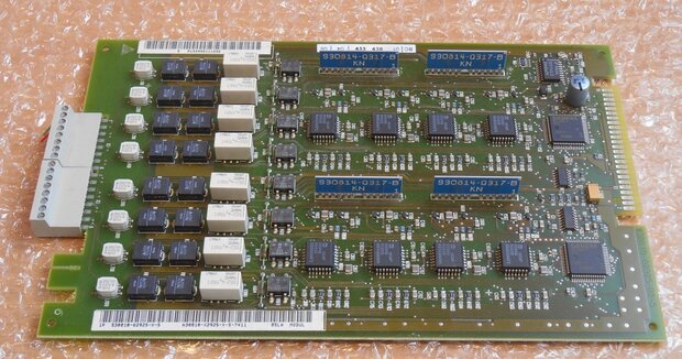 Siemens S30810-Q2925-X-5 8SLA 8-port analog expansion card circuit board