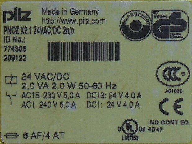 Pilz PNOZ X2.1 relay 774306 24V AC/DC 2n/o