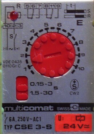 Multicomet CSE-3-S time relay 11 pin 0.15 to 30 sec. 24V incl. Relay socket