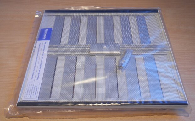 Renson 4032/3 Adjustable wall grille for installation 325x300 mm RAL9010