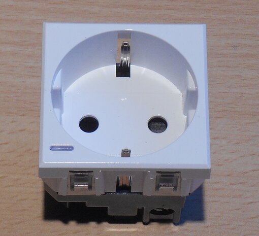 Bticino HD4141 socket 2P+A 10/16A (10 pieces)
