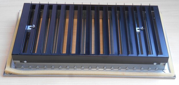 Trox 425x225 wall grille channel with vertical blades, galvanized steel