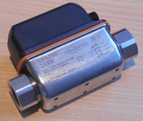 ifm electronic SV4200 flow sensor efector300