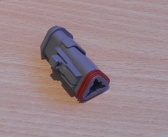 Deutsch DT06-3S Amphenol connector 3 pole DT series