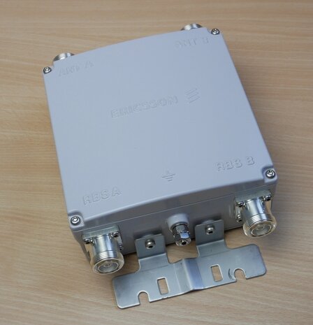 Ericsson KRY 112 87/5 amplifier DTMA 900.SB